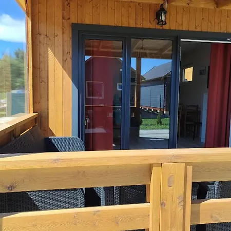 Semesterbostad Zielonka Relaks *