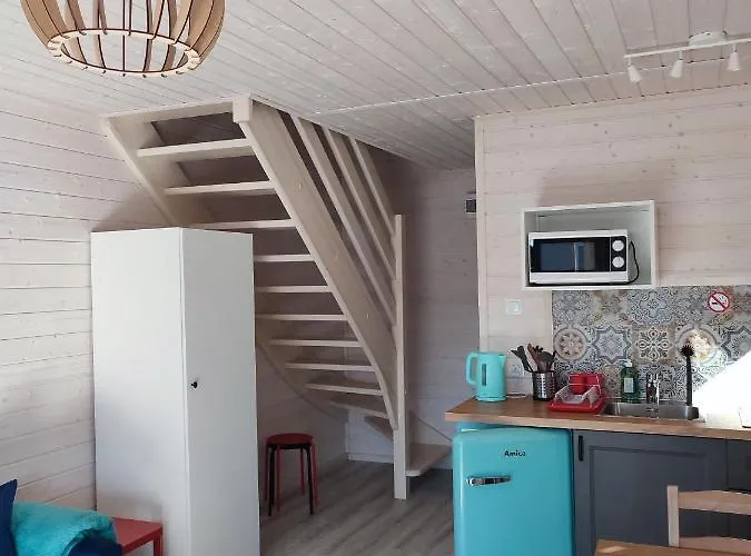 Zielonka Relaks 펜션 *